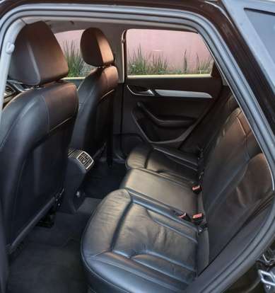 AUDI-Q3-2017