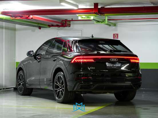 AUDI-Q8-3.0 TFSI GASOLINA PERFORMANCE QUATTRO TIPTRONIC AUDI-Q8-2021
