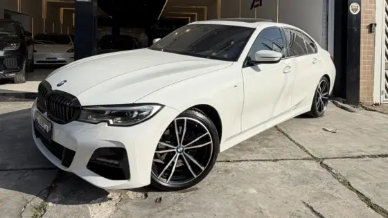 BMW 320i 2.0 16V TURBO FLEX M SPORT AUTOMÁTICO BMW 320i 2.0 16V TURBO FLEX M SPORT AUTOMÁTICO