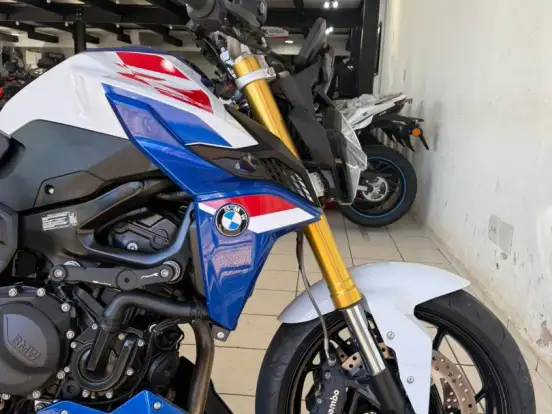 BMW-F 900 R SPORT PLUS BMW-F 900 R SPORT PLUS-2024