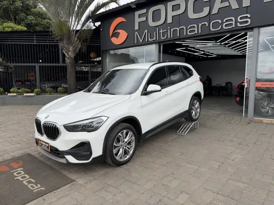 BMW X1 2.0 16V TURBO ACTIVEFLEX SDRIVE20I 4P AUTOMÁTICO BMW X1 2.0 16V TURBO ACTIVEFLEX SDRIVE20I 4P AUTOMÁTICO