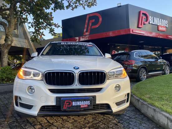 BMW-X5-3.0 4X4 30D I6 TURBO DIESEL 4P AUTOMÁTICO BMW-X5-2016