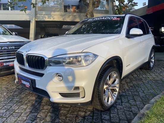 BMW-X5-2016