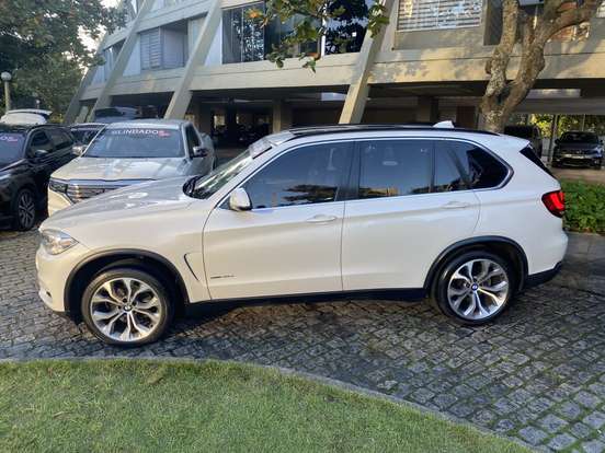 BMW-X5-3.0 4X4 30D I6 TURBO DIESEL 4P AUTOMÁTICO BMW-X5-2016