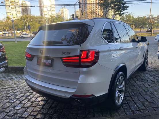 BMW-X5-2016