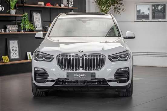 BMW-X5-2019