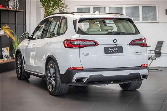 BMW-X5-2019