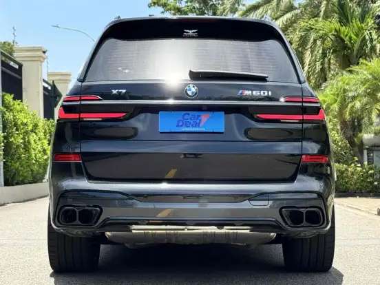 BMW-X7-4.4 V8 GASOLINA M60i STEPTRONIC BMW-X7-2024
