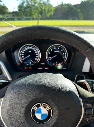BMW-120i-2019