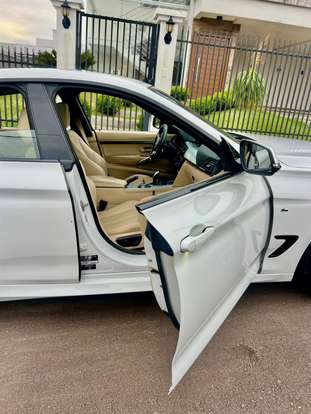 BMW-328i-2015