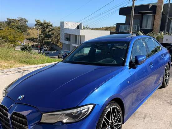 BMW-330i-2.0 16V TURBO GASOLINA M SPORT AUTOMÁTICO BMW-330i-2019
