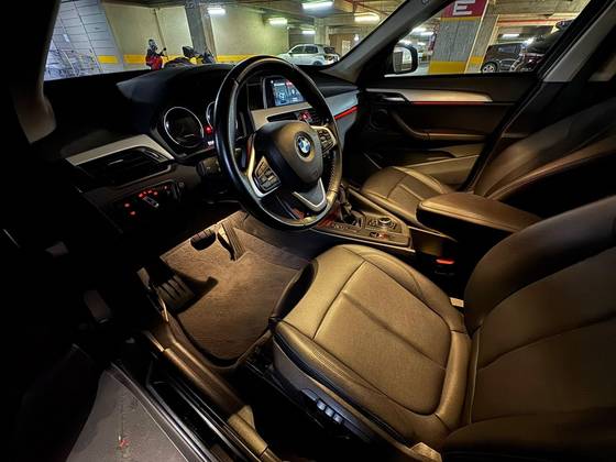 BMW X1 2.0 16V Turbo Activeflex Sdrive20I 4P Automático