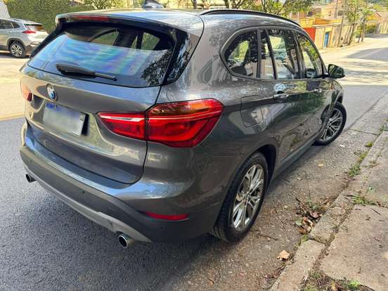 BMW-X1-2018