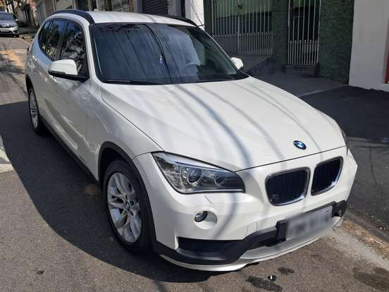 BMW-X1-2.0 16V TURBO ACTIVEFLEX SDRIVE20I 4P AUTOMÁTICO BMW-X1-2015