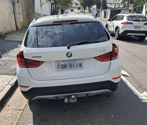 BMW-X1-2.0 16V TURBO ACTIVEFLEX SDRIVE20I 4P AUTOMÁTICO BMW-X1-2015