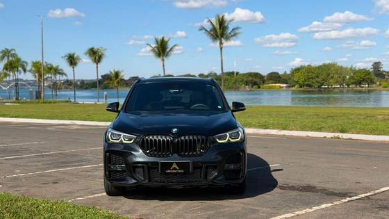 BMW X1 2.0 16V TURBO ACTIVEFLEX SDRIVE20I M SPORT 25 ANOS 4P AUTOMÁTICO