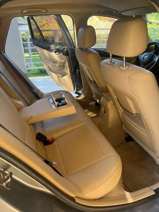 BMW-X1-2012