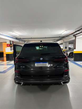 BMW-X5-2023