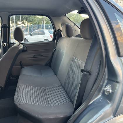 /en/city/cate-car-used-car/chevrolet-classic-2013-1-0-mpfi-ls-8v-flex-4p-manual-50860301824952320/-7