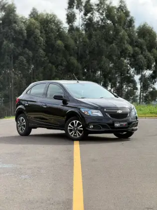 CHEVROLET ONIX 1.4 MPFI LTZ 8V FLEX 4P MANUAL CHEVROLET ONIX 1.4 MPFI LTZ 8V FLEX 4P MANUAL