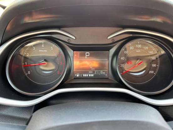 CHEVROLET-ONIX-2024