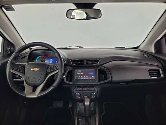 CHEVROLET-ONIX-2015