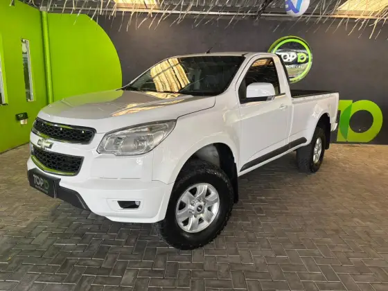 CHEVROLET S10 2.4 MPFI LT 4X2 CS 8V FLEX 2P MANUAL CHEVROLET S10 2.4 MPFI LT 4X2 CS 8V FLEX 2P MANUAL