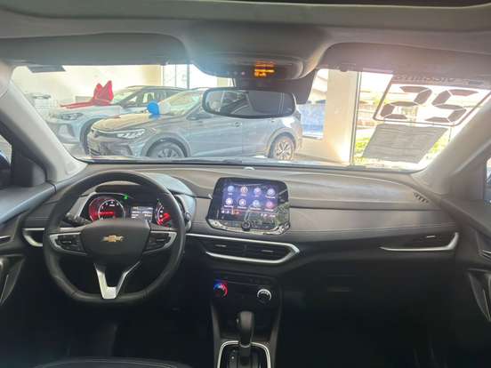 CHEVROLET-TRACKER-2024
