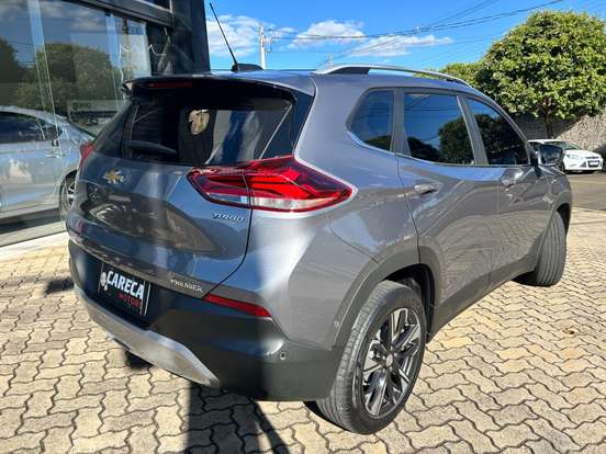 CHEVROLET-TRACKER-2021