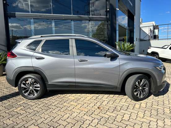 CHEVROLET-TRACKER-2021