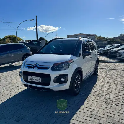 CITROËN AIRCROSS 1.6 EXCLUSIVE 16V FLEX 4P AUTOMÁTICO CITROËN AIRCROSS 1.6 EXCLUSIVE 16V FLEX 4P AUTOMÁTICO