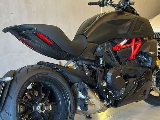 DUCATI-DIAVEL 1260 S DUCATI-DIAVEL 1260 S-2023