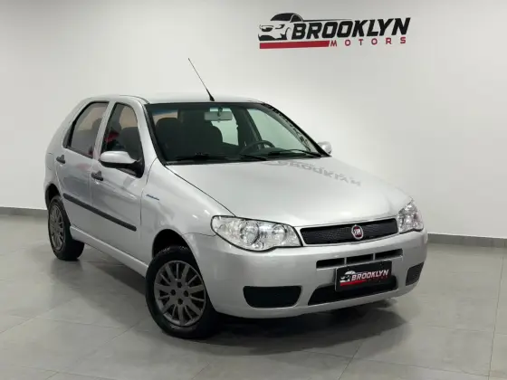 FIAT PALIO 1.0 MPI FIRE CELEBRATION 8V FLEX 4P MANUAL FIAT PALIO 1.0 MPI FIRE CELEBRATION 8V FLEX 4P MANUAL