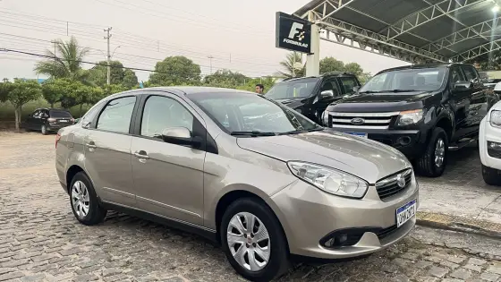 FIAT SIENA 1.4 MPI ATTRACTIVE 8V FLEX 4P MANUAL FIAT SIENA 1.4 MPI ATTRACTIVE 8V FLEX 4P MANUAL