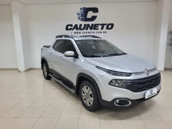 FIAT TORO 1.8 16V EVO FLEX FREEDOM AT6 FIAT TORO 1.8 16V EVO FLEX FREEDOM AT6