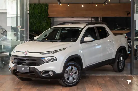 FIAT TORO 1.8 16V EVO FLEX FREEDOM AT6 FIAT TORO 1.8 16V EVO FLEX FREEDOM AT6