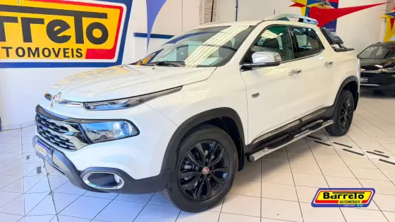 FIAT TORO 2.0 16V TURBO DIESEL RANCH 4WD AT9 FIAT TORO 2.0 16V TURBO DIESEL RANCH 4WD AT9