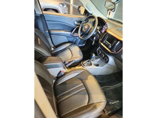 FIAT-TORO-2.0 16V TURBO DIESEL VOLCANO 4WD AT9 FIAT-TORO-2017
