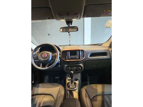 FIAT-TORO-2017