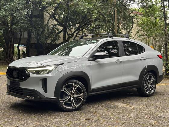 FIAT FASTBACK 1.0 TURBO 200 HYBRID IMPETUS CVT