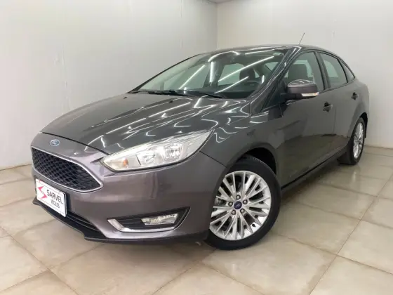 FORD FOCUS 2.0 SE PLUS 16V FLEX 4P POWERSHIFT FORD FOCUS 2.0 SE PLUS 16V FLEX 4P POWERSHIFT