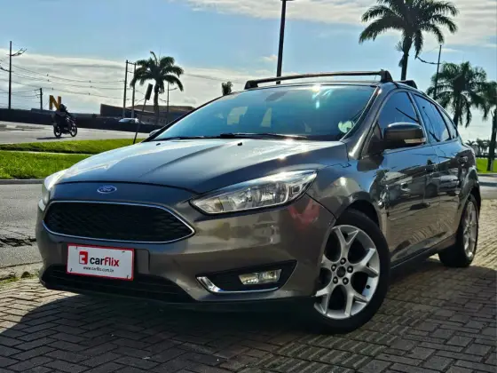 FORD FOCUS 2.0 SE PLUS FASTBACK 16V FLEX 4P POWERSHIFT FORD FOCUS 2.0 SE PLUS FASTBACK 16V FLEX 4P POWERSHIFT