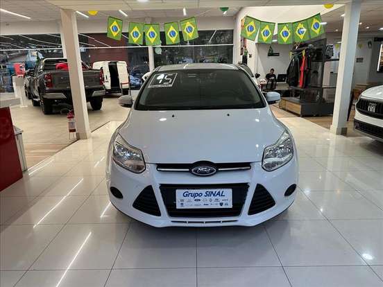 FORD-FOCUS-2.0 S SEDAN 16V FLEX 4P POWERSHIFT FORD-FOCUS-2014