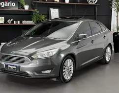 FORD FOCUS 2.0 TITANIUM 16V FLEX 4P POWERSHIFT FORD FOCUS 2.0 TITANIUM 16V FLEX 4P POWERSHIFT
