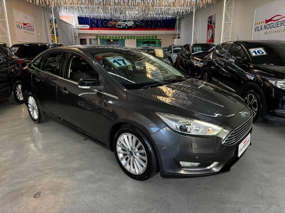 FORD FOCUS 2.0 TITANIUM PLUS 16V FLEX 4P POWERSHIFT