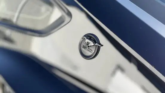 FORD-MUSTANG-2025