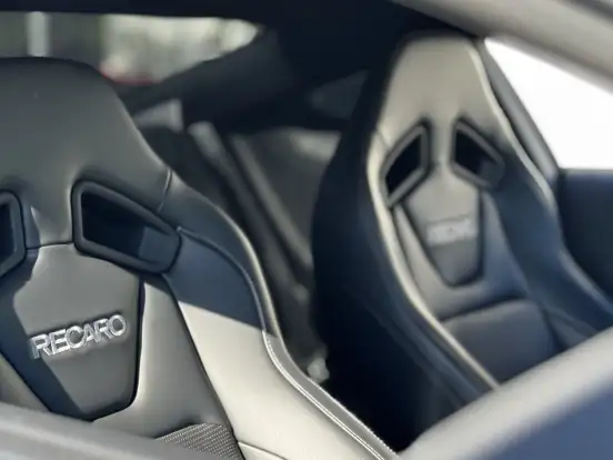 FORD-MUSTANG-5.0 V8 GASOLINA GT PERFORMANCE MANUAL FORD-MUSTANG-2025