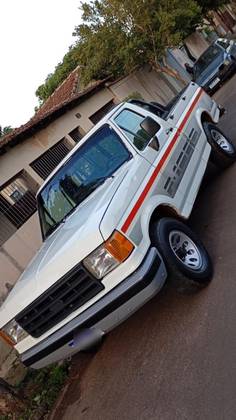 FORD F-1000 3.9 SUPER SÉRIE CS 8V DIESEL 2P MANUAL
