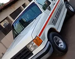 FORD F-1000 3.9 SUPER SÉRIE CS 8V DIESEL 2P MANUAL FORD F-1000 3.9 SUPER SÉRIE CS 8V DIESEL 2P MANUAL
