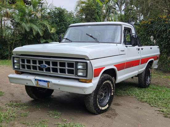 FORD-F-1000-1987